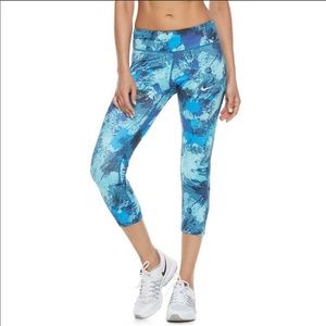 Nike Power Running Capri Leggings LARGE